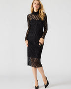 ROBE EN DENTELLE À CLOUS VIVIENNE NOIRE