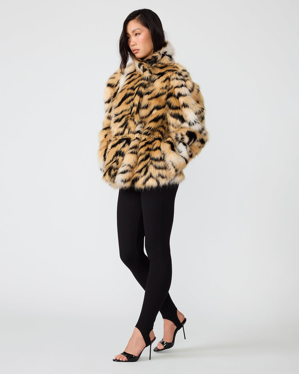 ALEXX COAT BLACK MULTI