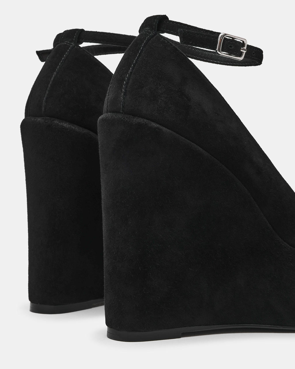 CRUSSI BLACK SUEDE