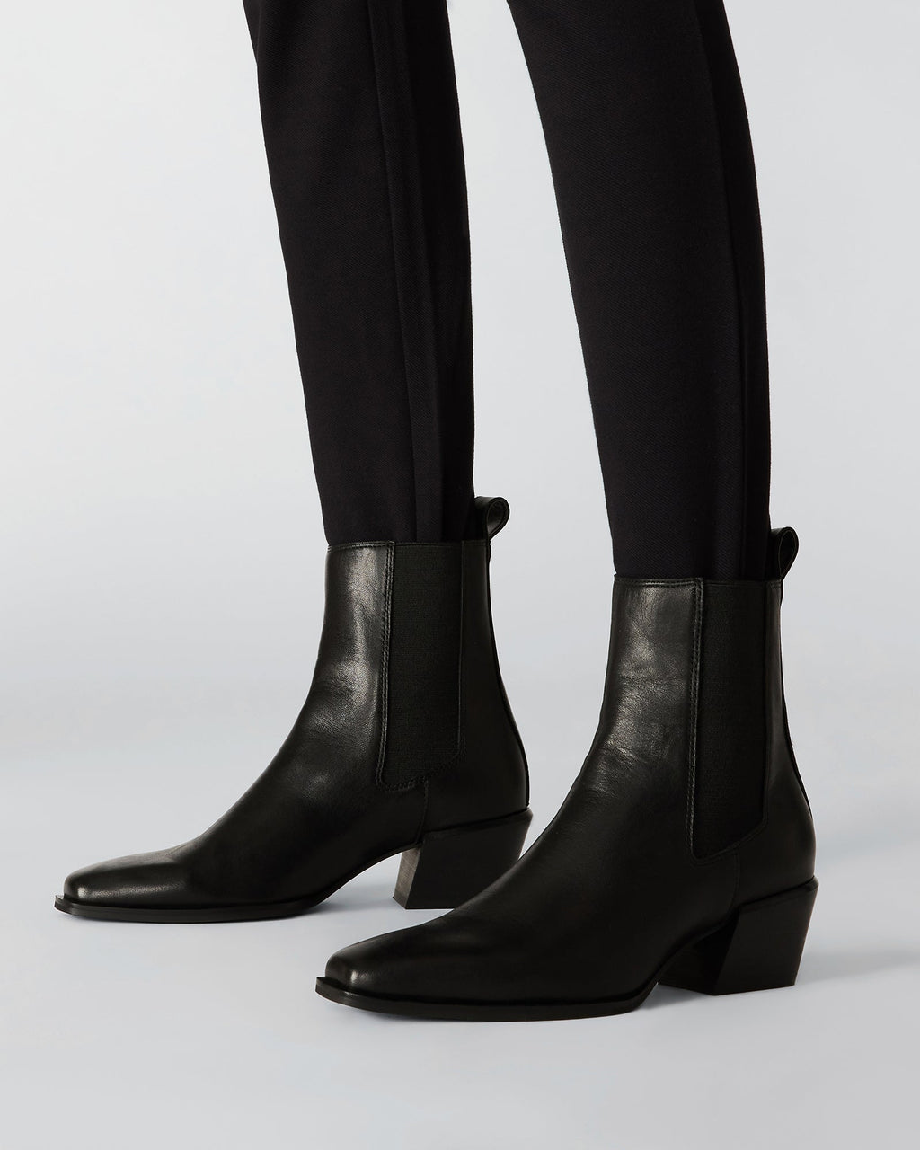 DAXEN BROWN SUEDE