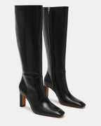 CUIR NOIR LOVELIES