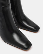 CUIR NOIR LOVELIES