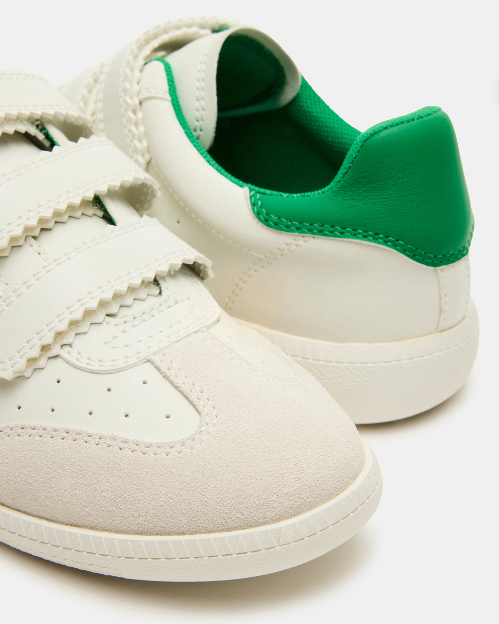 MOMENTUM WHITE/GREEN