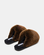 MARRON POOF