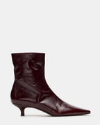 CUIR CERISE NOIRE ODIEUX