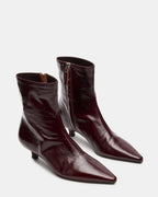 CUIR CERISE NOIRE ODIEUX