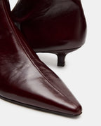 CUIR CERISE NOIRE ODIEUX